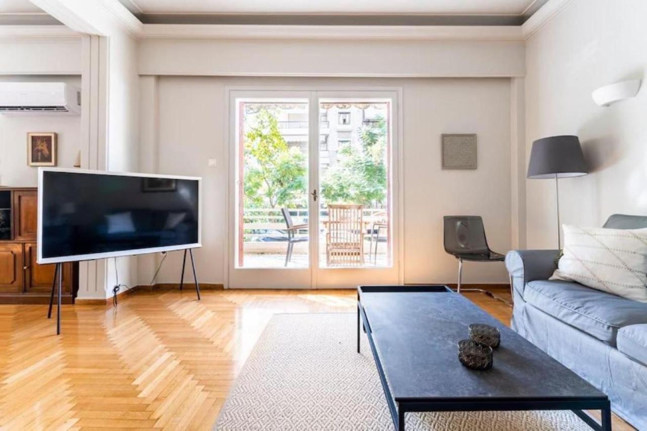 Spacious Renovated Flat In The Athens Riviera Εξωτερικό φωτογραφία
