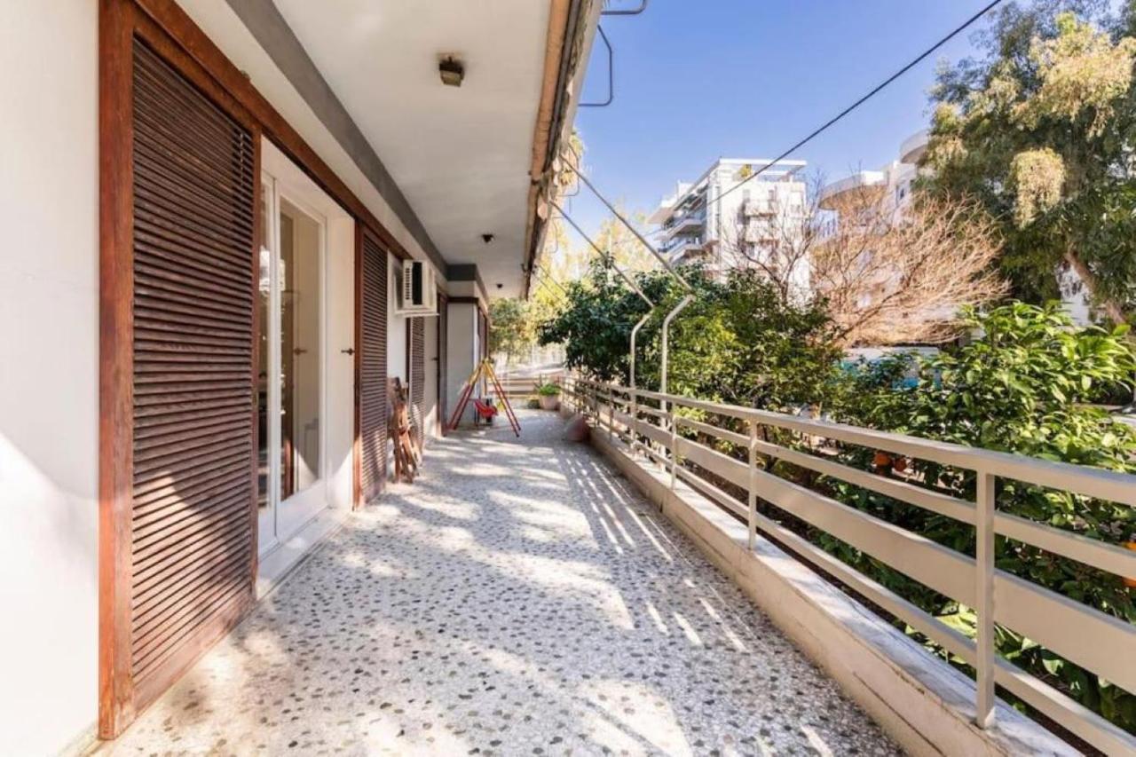 Spacious Renovated Flat In The Athens Riviera Εξωτερικό φωτογραφία